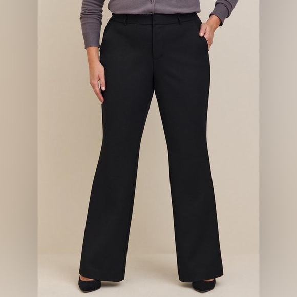 Torrid - Studio Black Pants Bootcut - Picture 2 of 6
